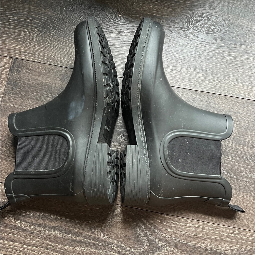 Madewell Chelsea Rain Boots - Picture 6 of 7